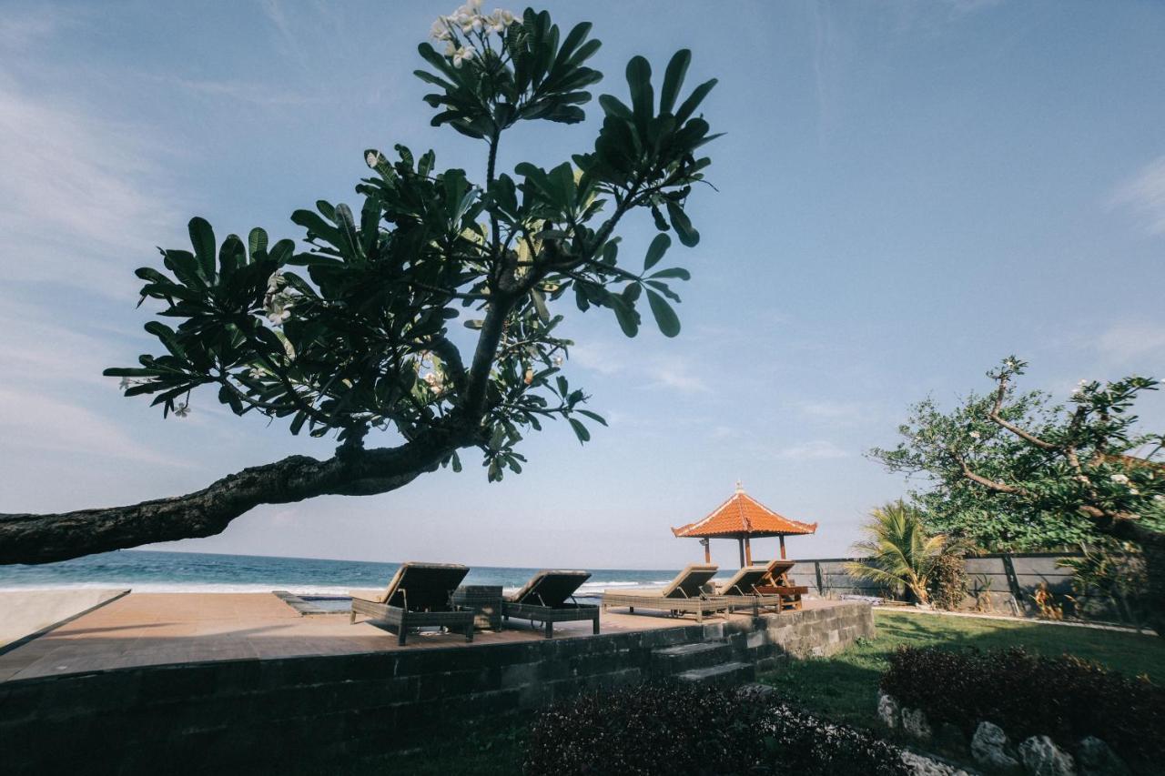Cave Beach Bungalow Semaya Exterior foto